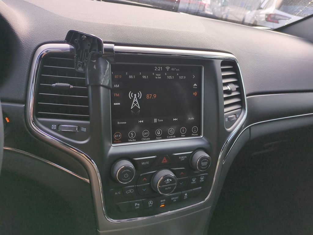 Thumbnail: 2018 Jeep Grand Cherokee - 15