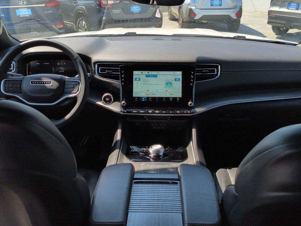 Thumbnail: 2023 Jeep Wagoneer - 10