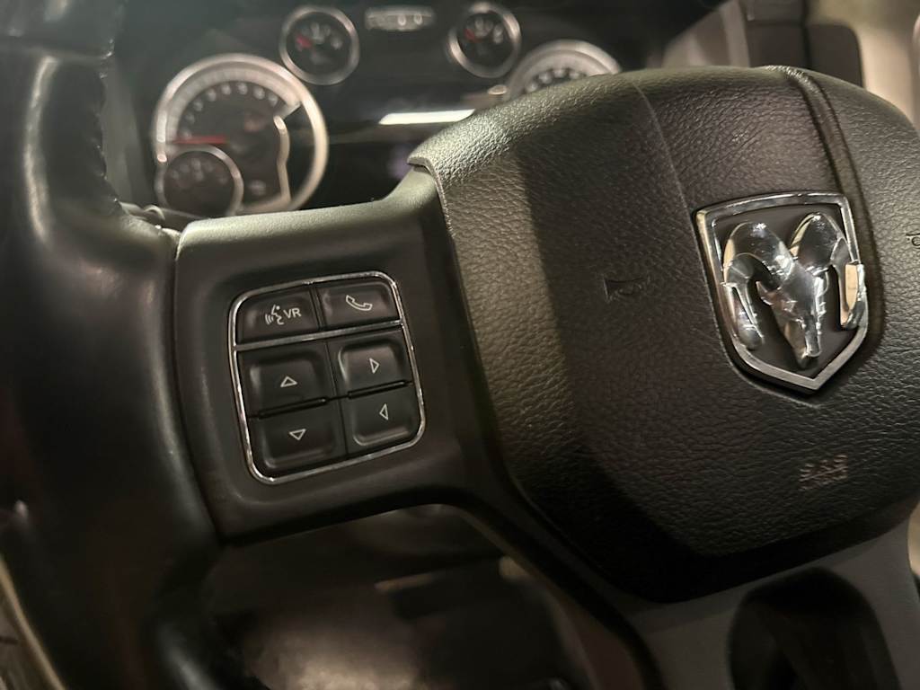 Thumbnail: 2014 RAM 1500 - 29