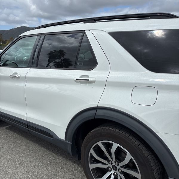 Thumbnail: 2020 Ford Explorer - 8
