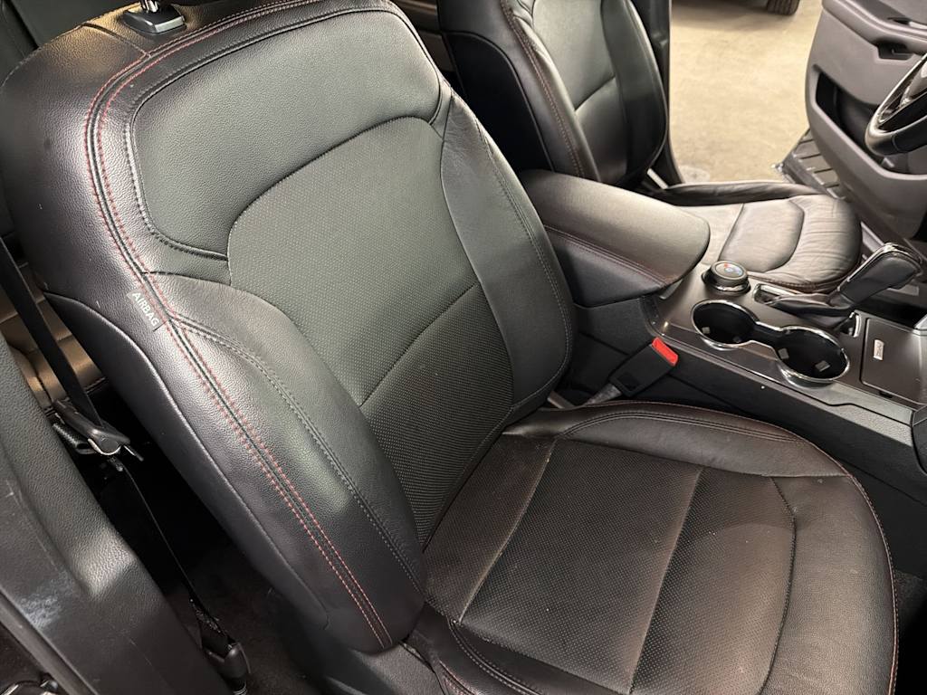Thumbnail: 2019 Ford Explorer - 26