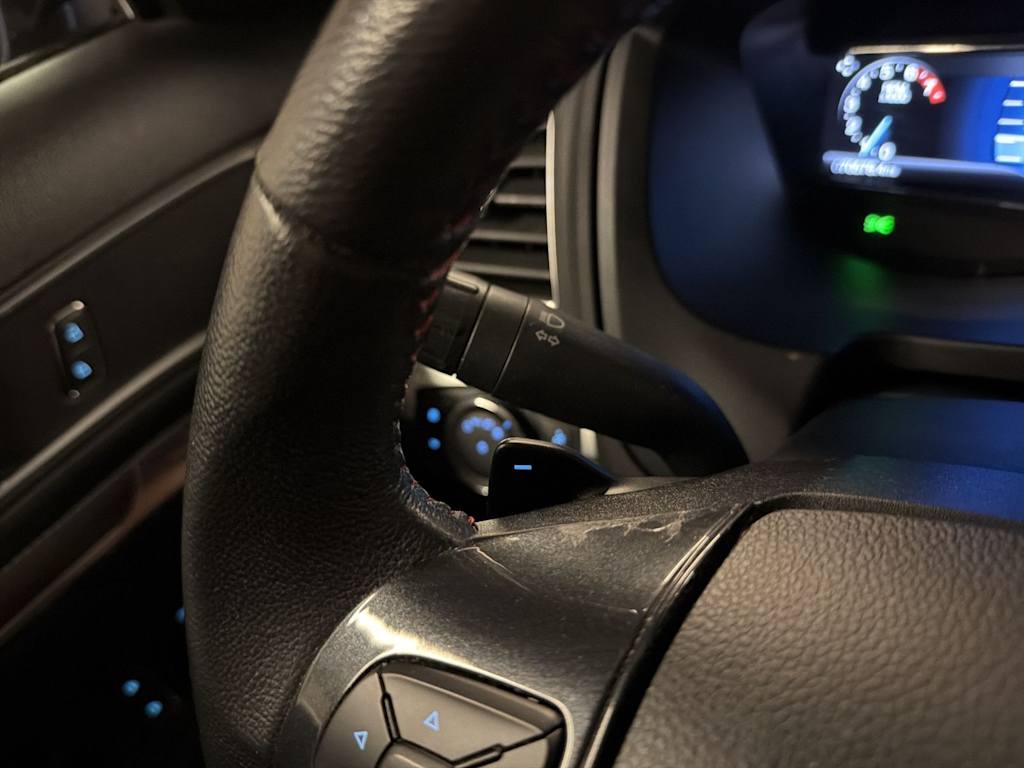 Thumbnail: 2019 Ford Explorer - 30
