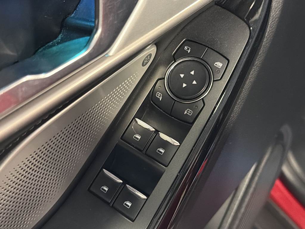 Thumbnail: 2021 Ford Explorer - 26