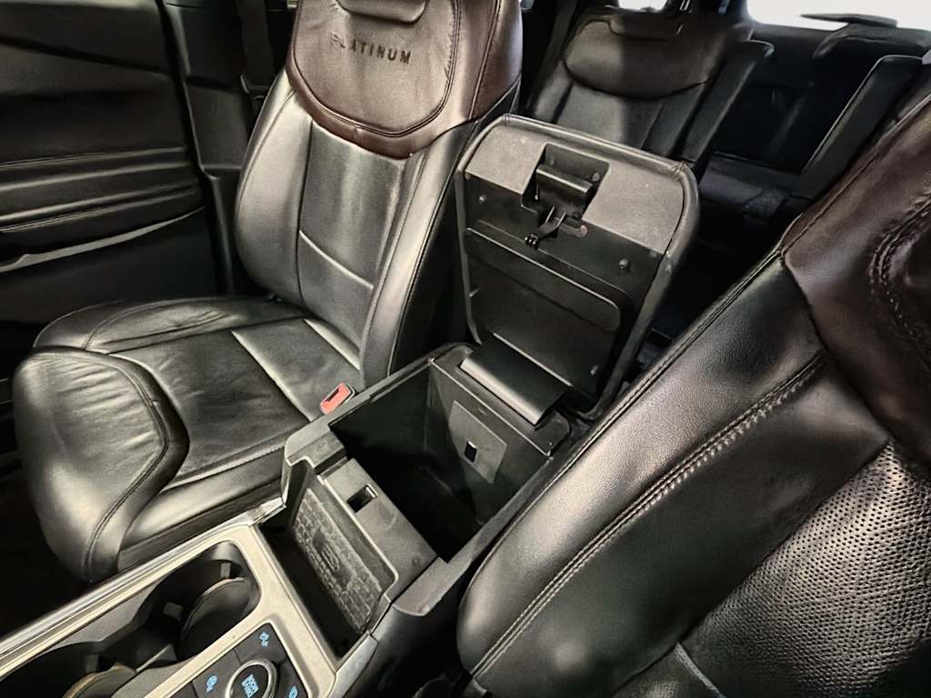 Thumbnail: 2021 Ford Explorer - 35