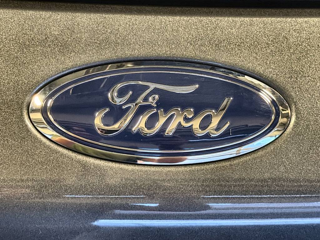 Thumbnail: 2022 Ford Escape - 7
