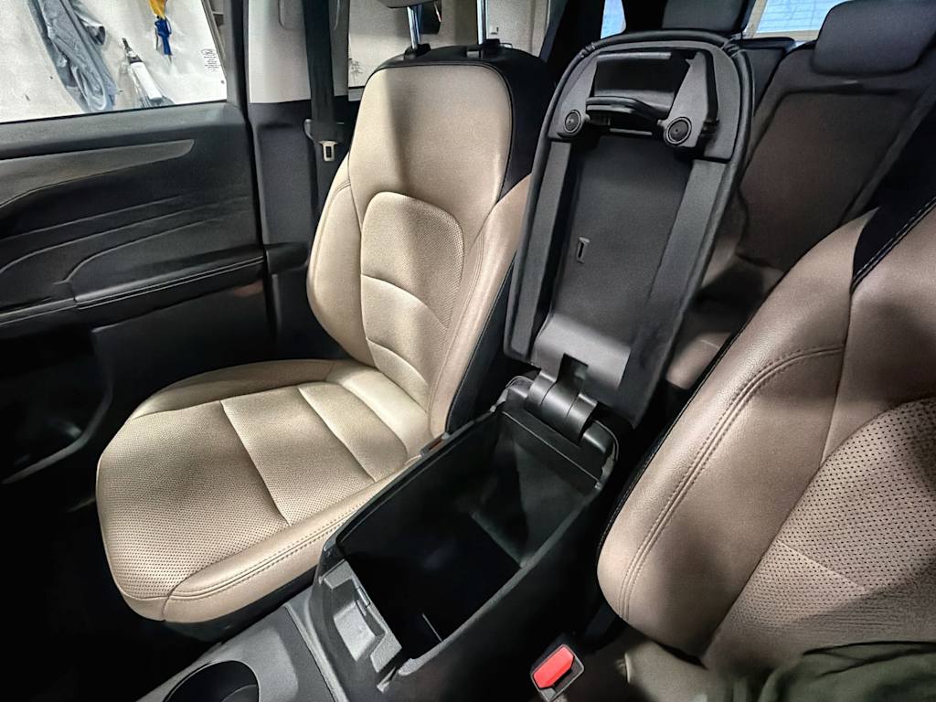 Thumbnail: 2022 Ford Escape - 34