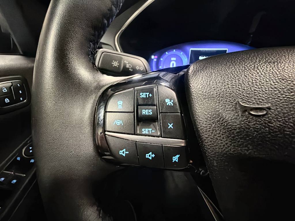 Thumbnail: 2022 Ford Escape - 30