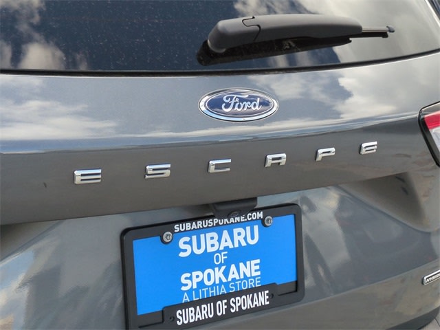 2022 Ford Escape Titanium Hybrid 15