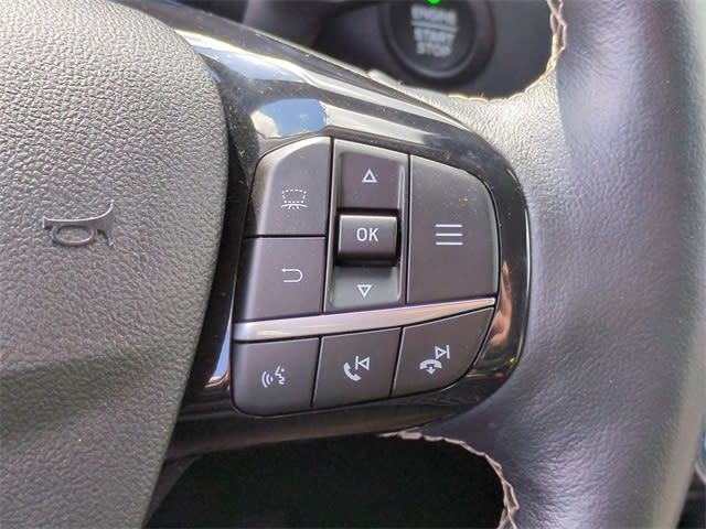 2022 Ford Escape Titanium Hybrid 30