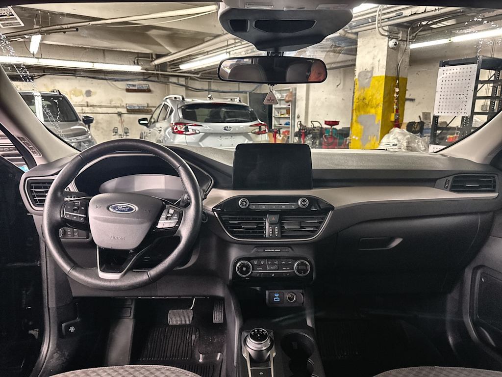 Thumbnail: 2021 Ford Escape - 2