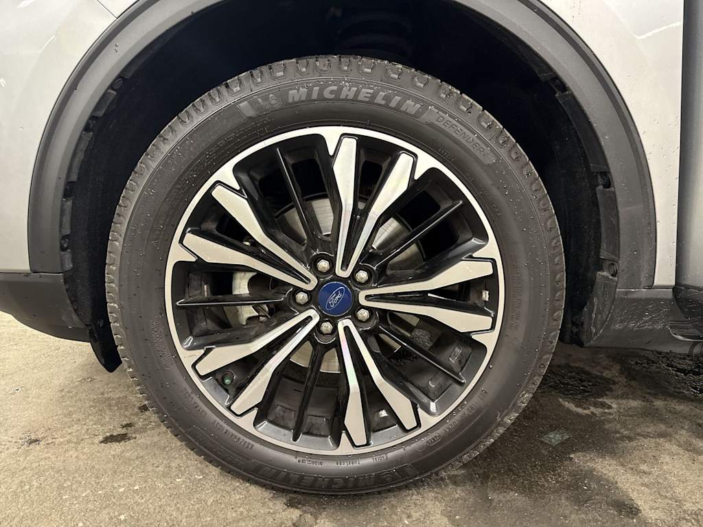 Thumbnail: 2022 Ford Escape - 8