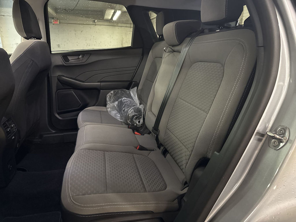 Thumbnail: 2022 Ford Escape - 13