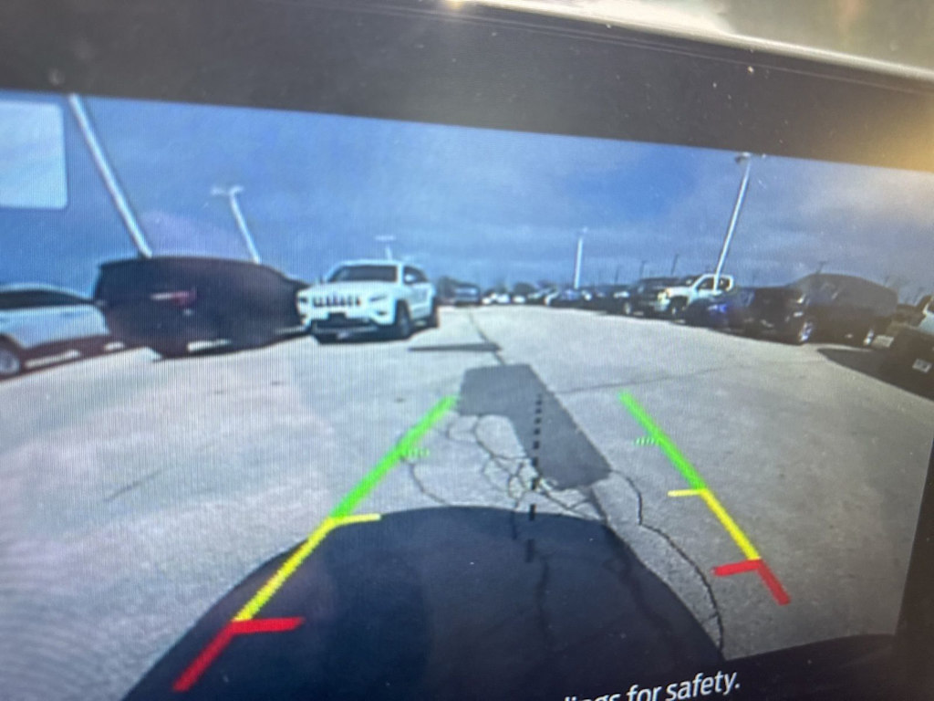 Thumbnail: 2022 Ford Escape - 17