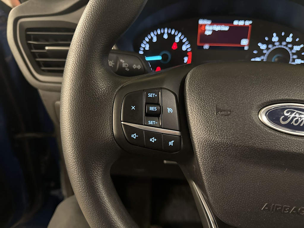 Thumbnail: 2022 Ford Escape - 28