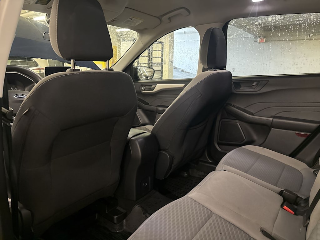 Thumbnail: 2022 Ford Escape - 11