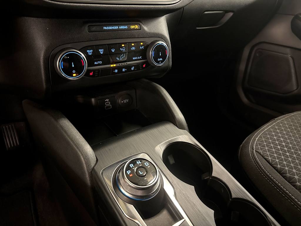 Thumbnail: 2024 Ford Escape - 15
