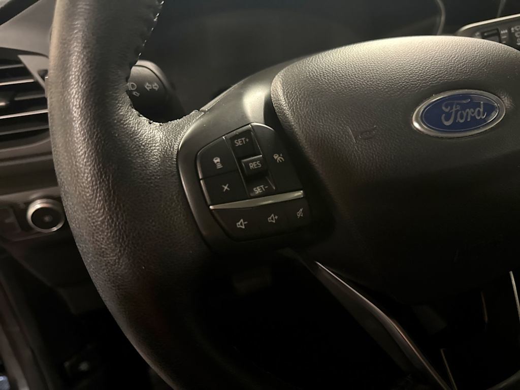 Thumbnail: 2020 Ford Escape - 29