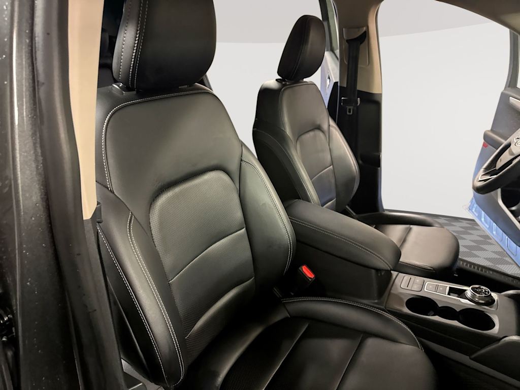 Thumbnail: 2020 Ford Escape - 28