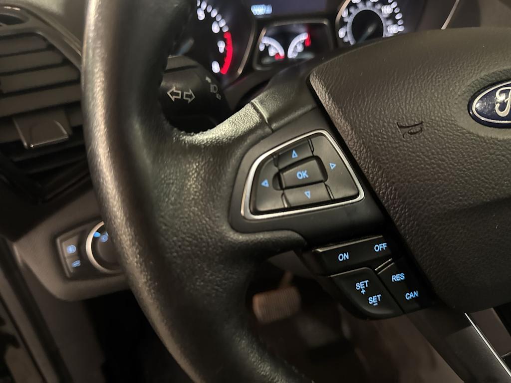 Thumbnail: 2018 Ford Escape - 29