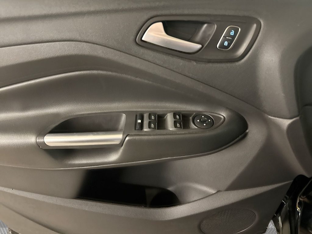 Thumbnail: 2018 Ford Escape - 26