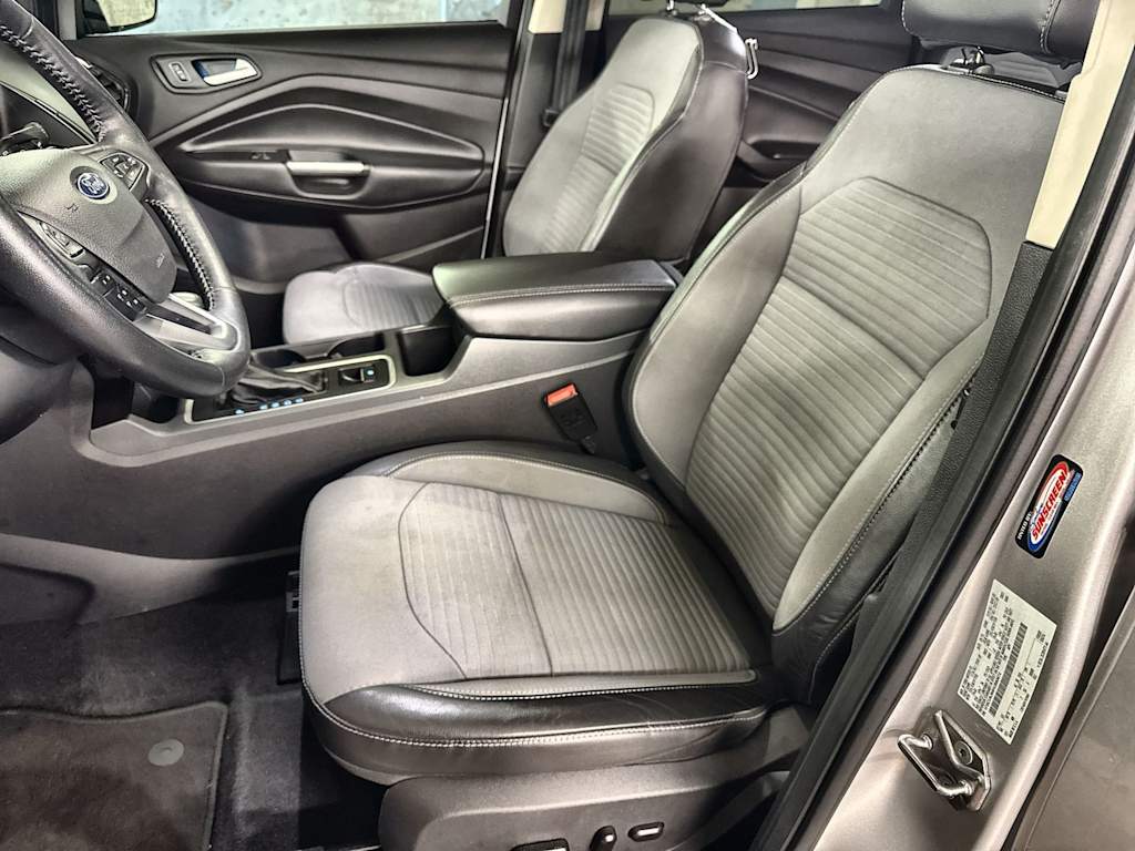 Thumbnail: 2017 Ford Escape - 10