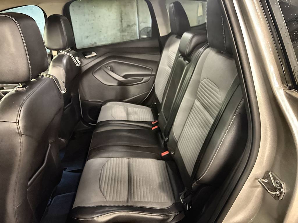Thumbnail: 2017 Ford Escape - 31