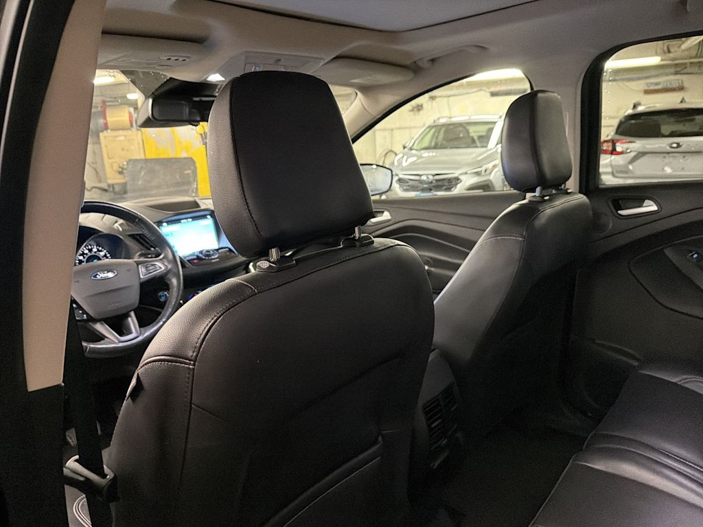 Thumbnail: 2019 Ford Escape - 11