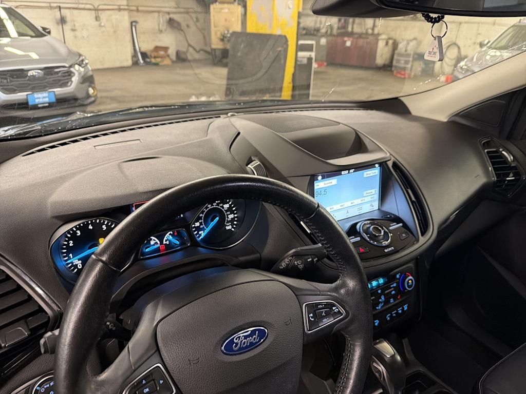 Thumbnail: 2019 Ford Escape - 2