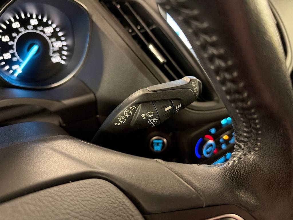Thumbnail: 2019 Ford Escape - 31