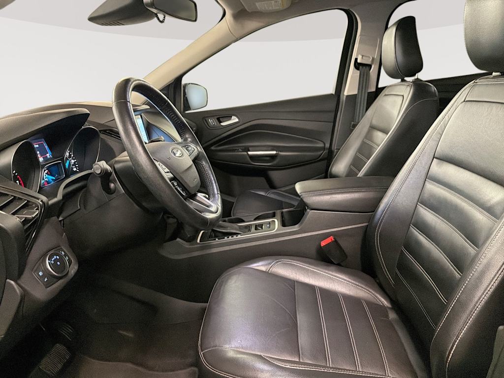 Thumbnail: 2019 Ford Escape - 10