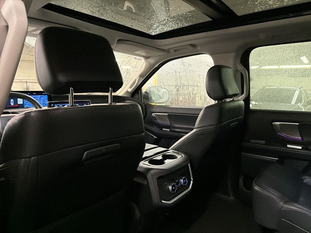 Thumbnail: 2025 Ford Expedition MAX - 22