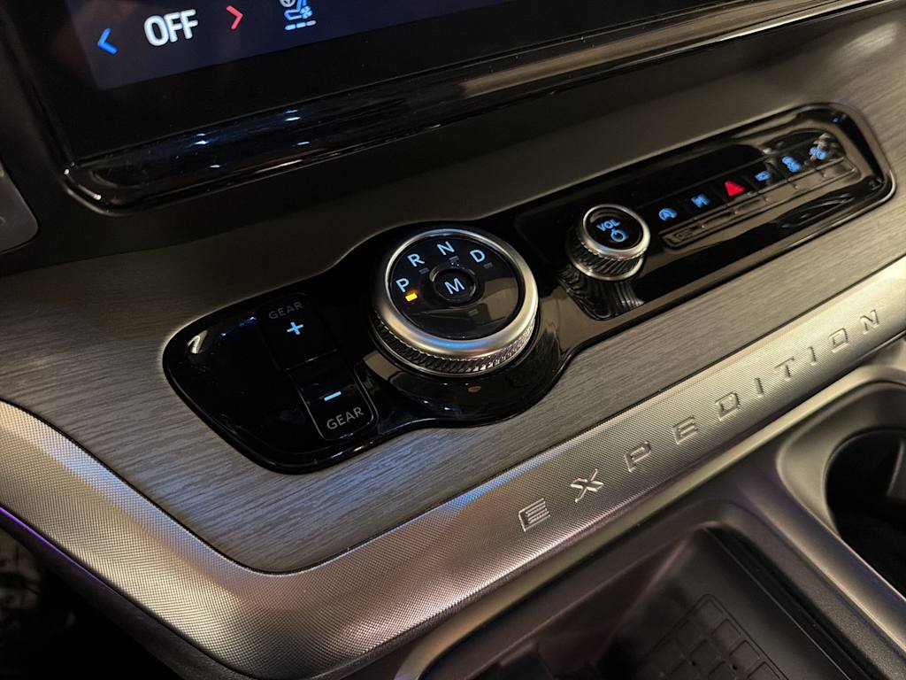 Thumbnail: 2025 Ford Expedition MAX - 35