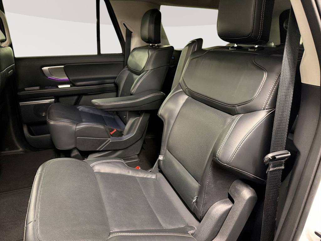 Thumbnail: 2025 Ford Expedition MAX - 25