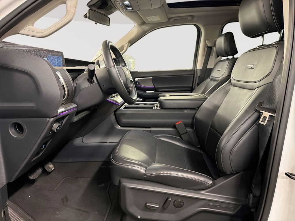 Thumbnail: 2025 Ford Expedition MAX - 8