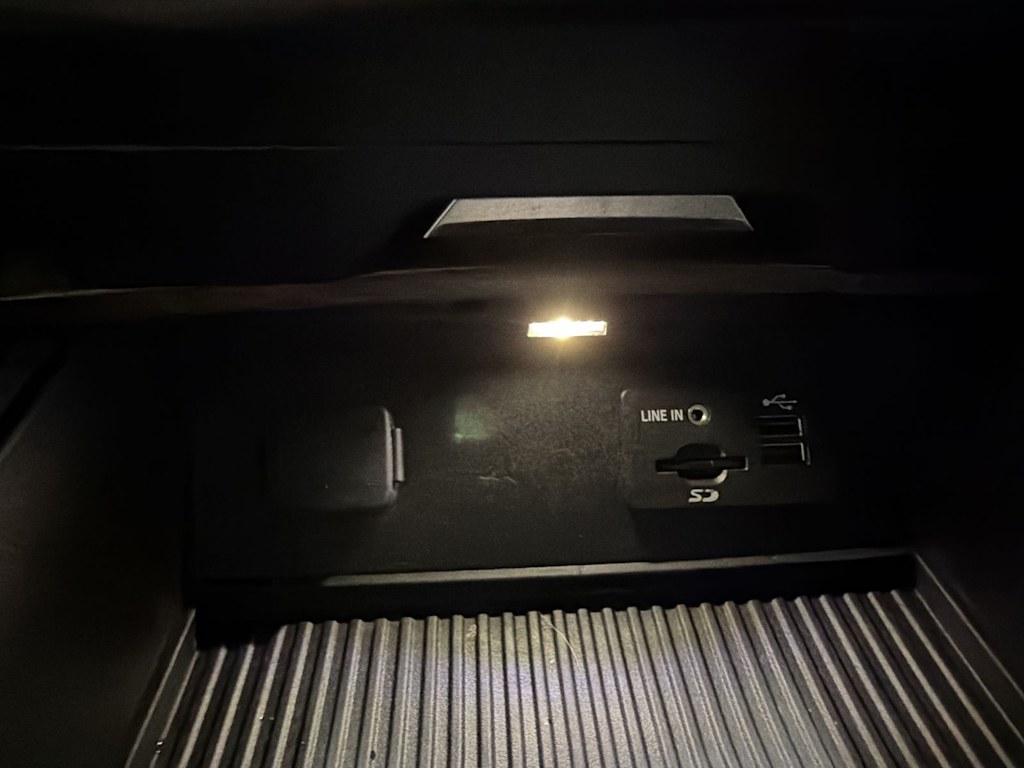 Thumbnail: 2015 Ford F-150 - 38