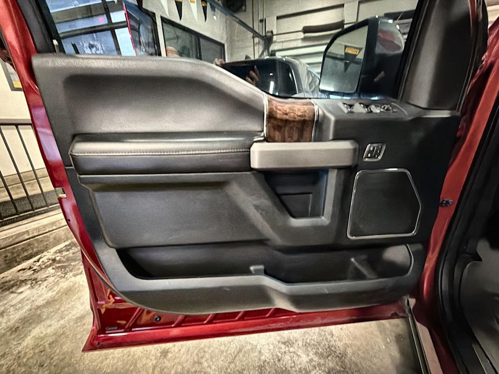 Thumbnail: 2015 Ford F-150 - 24