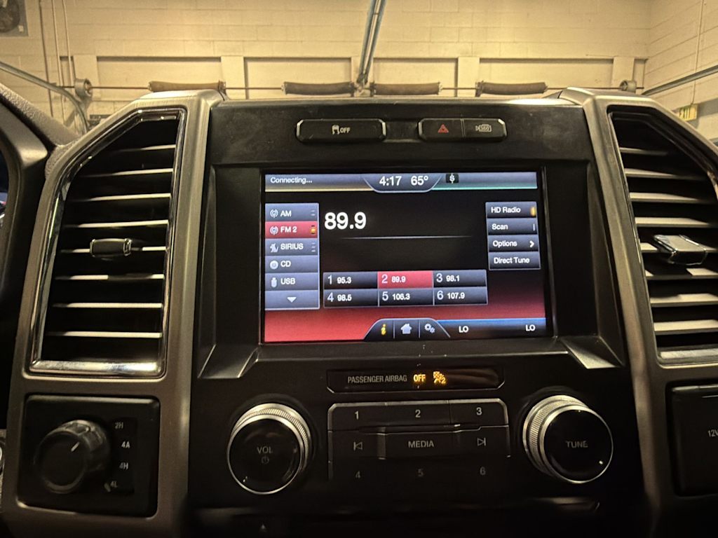 Thumbnail: 2015 Ford F-150 - 37