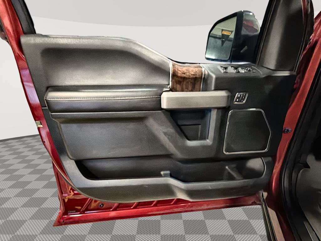 Thumbnail: 2015 Ford F-150 - 24