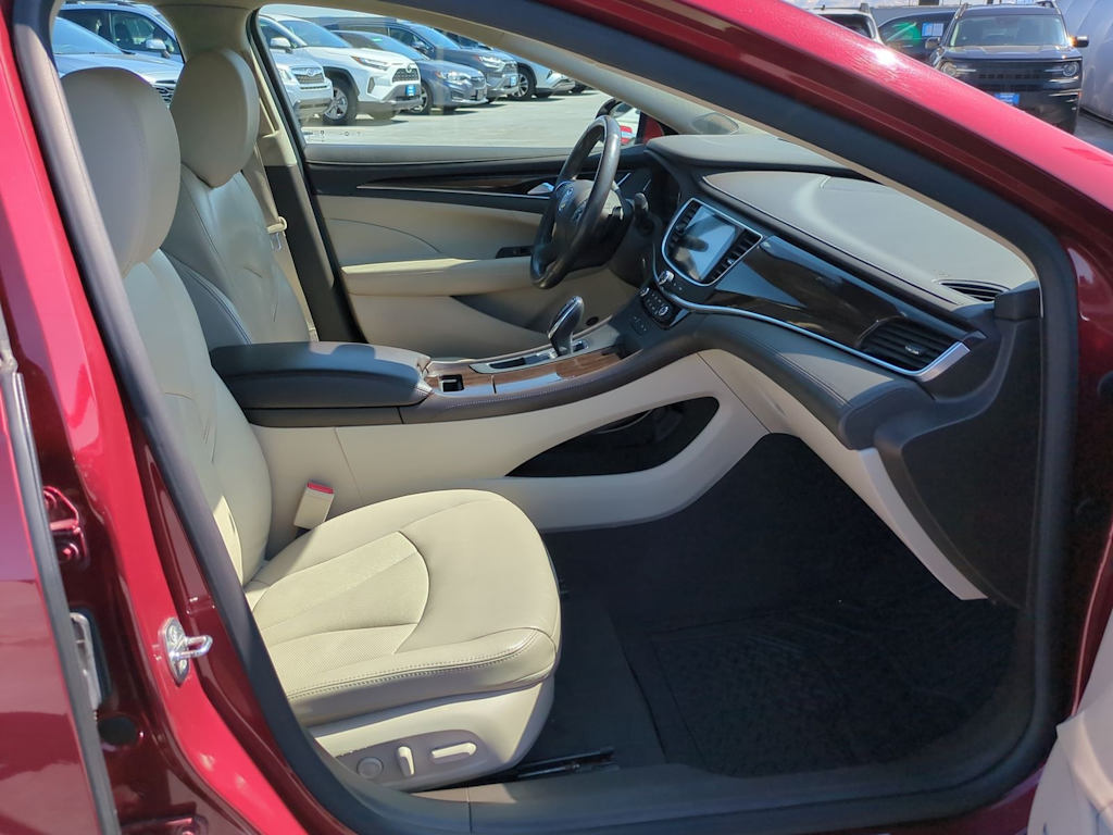 Thumbnail: 2017 Buick LaCrosse - 12