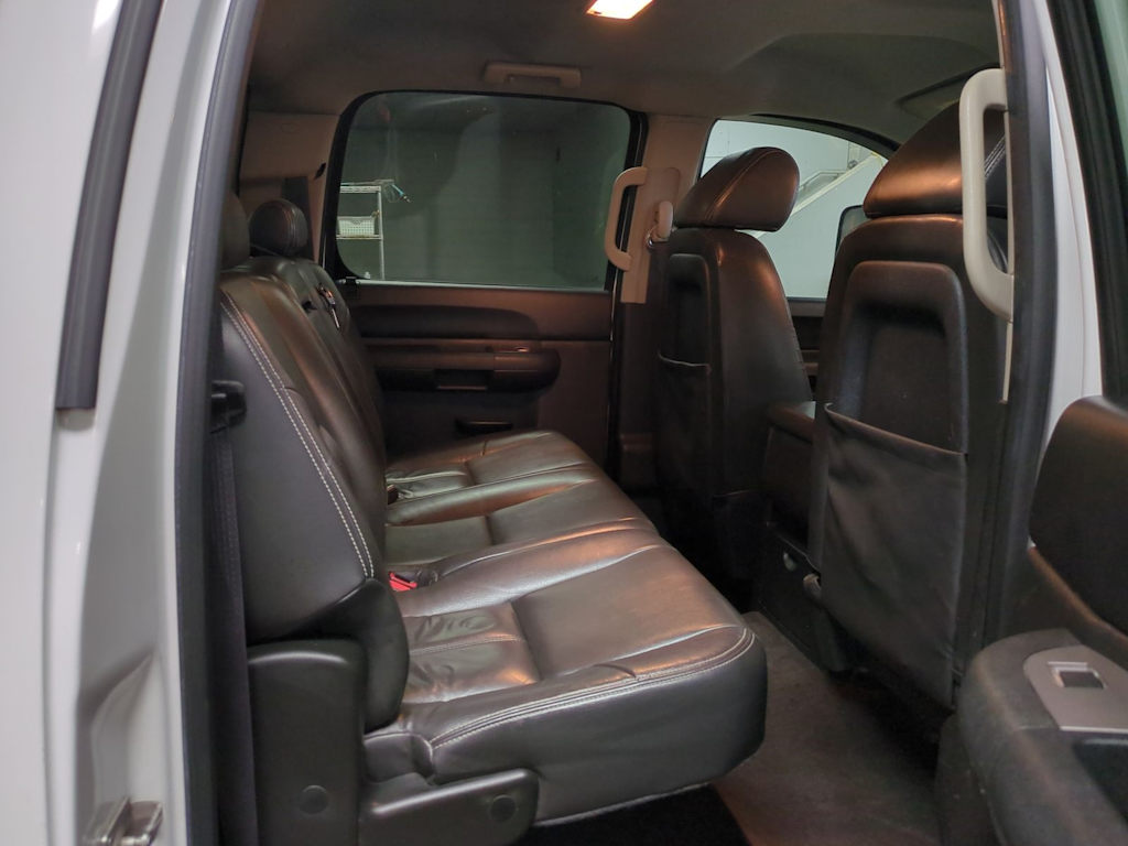 Thumbnail: 2013 Chevrolet Silverado 2500 - 27
