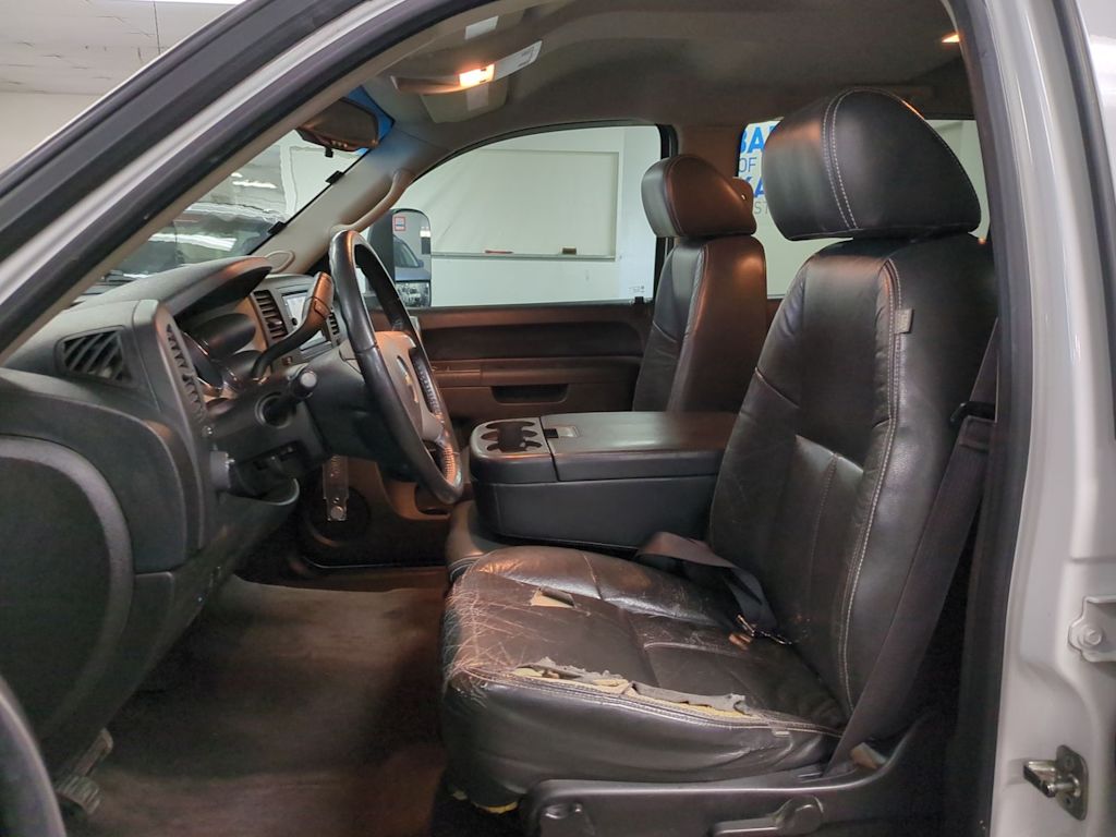 Thumbnail: 2013 Chevrolet Silverado 2500 - 10