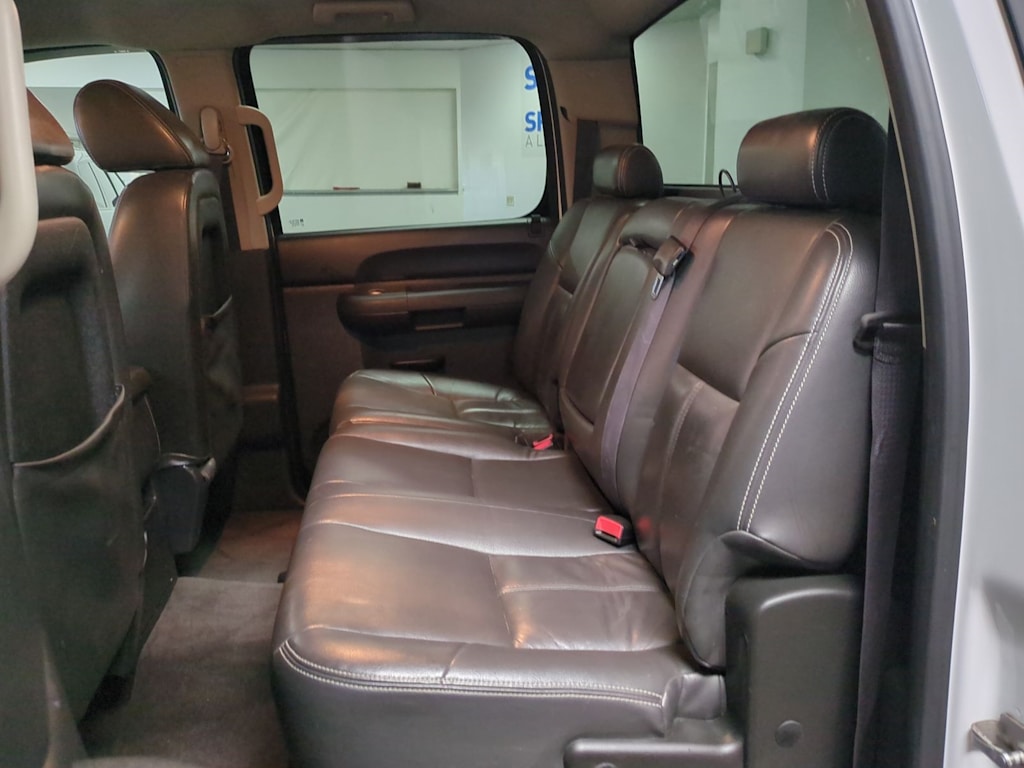 Thumbnail: 2013 Chevrolet Silverado 2500 - 26