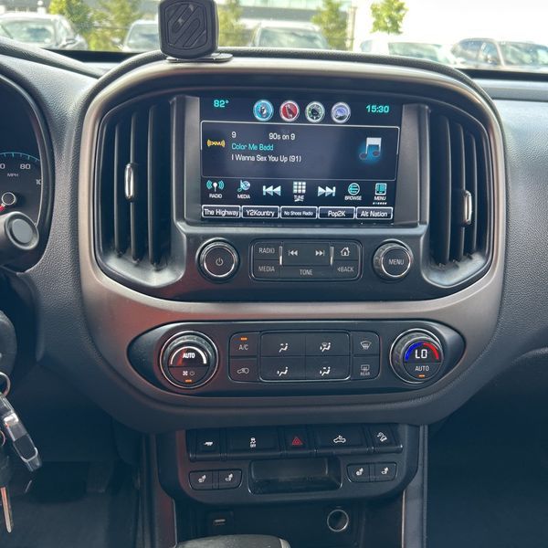 Thumbnail: 2016 Chevrolet Colorado - 9