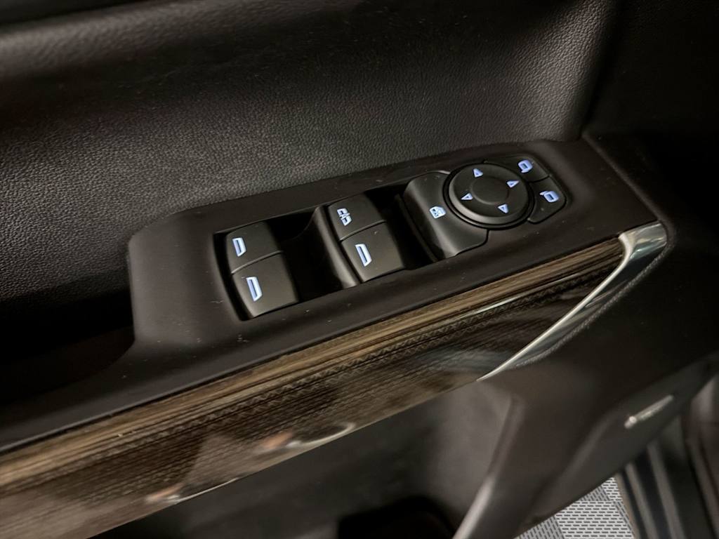 Thumbnail: 2021 Chevrolet Silverado 1500 - 22