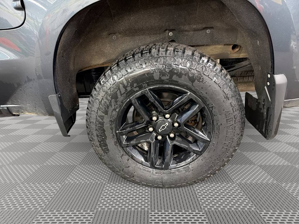 Thumbnail: 2021 Chevrolet Silverado 1500 - 7