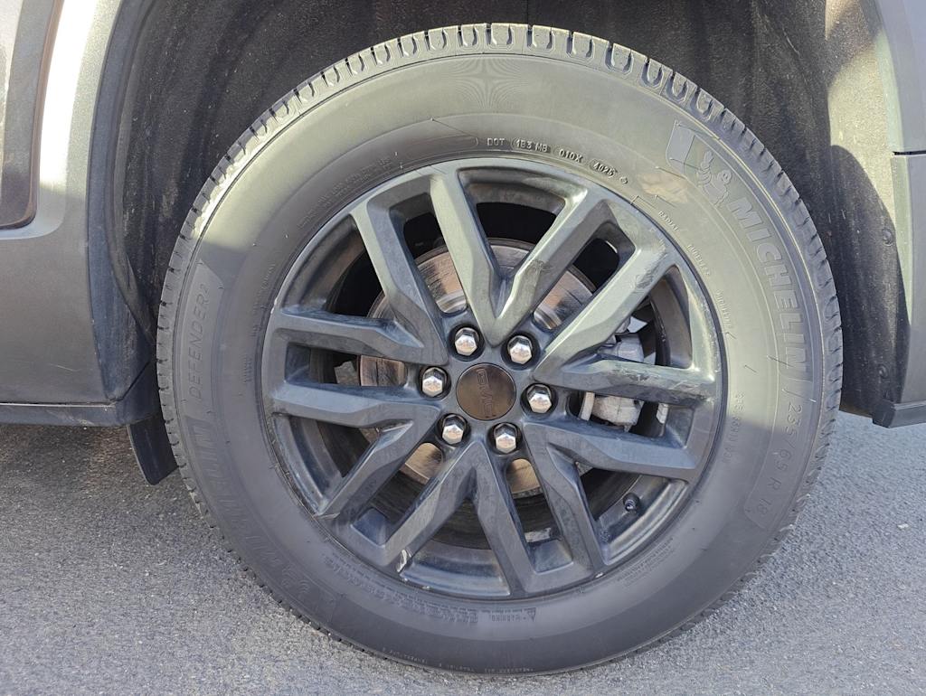 Thumbnail: 2018 GMC Acadia - 8