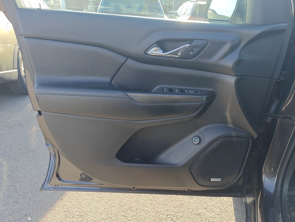 Thumbnail: 2018 GMC Acadia - 25