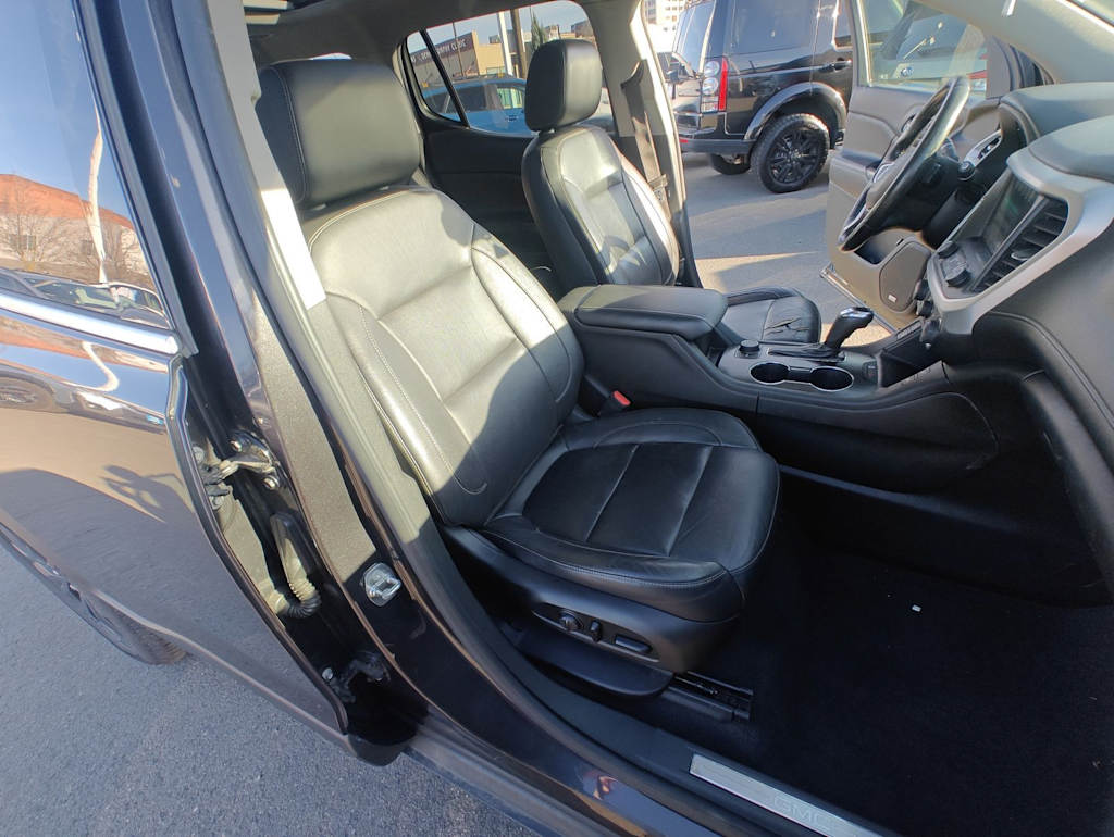 Thumbnail: 2018 GMC Acadia - 12