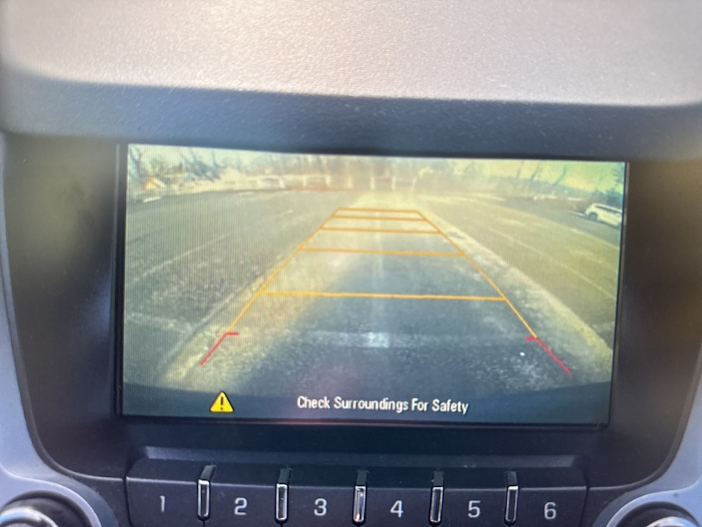 Thumbnail: 2015 Chevrolet Equinox - 20