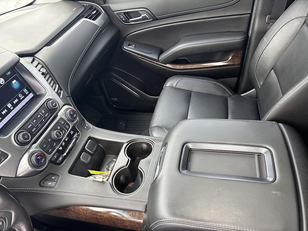 Thumbnail: 2018 Chevrolet Tahoe - 35